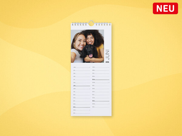 Küchenkalender mit 2-spaltigem Linienkalendarium und quadratischer Bildbox mit Bild von zwei Frauen mit Hund.